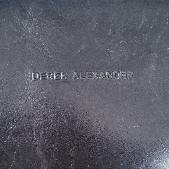 Black Derek Alexander Women's Leather Shoulder Bag - Picture 11 of 11